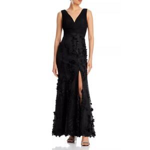 Adrianna Papell Black Floral Appliqué Double V Neck Mermaid Gown Size 6